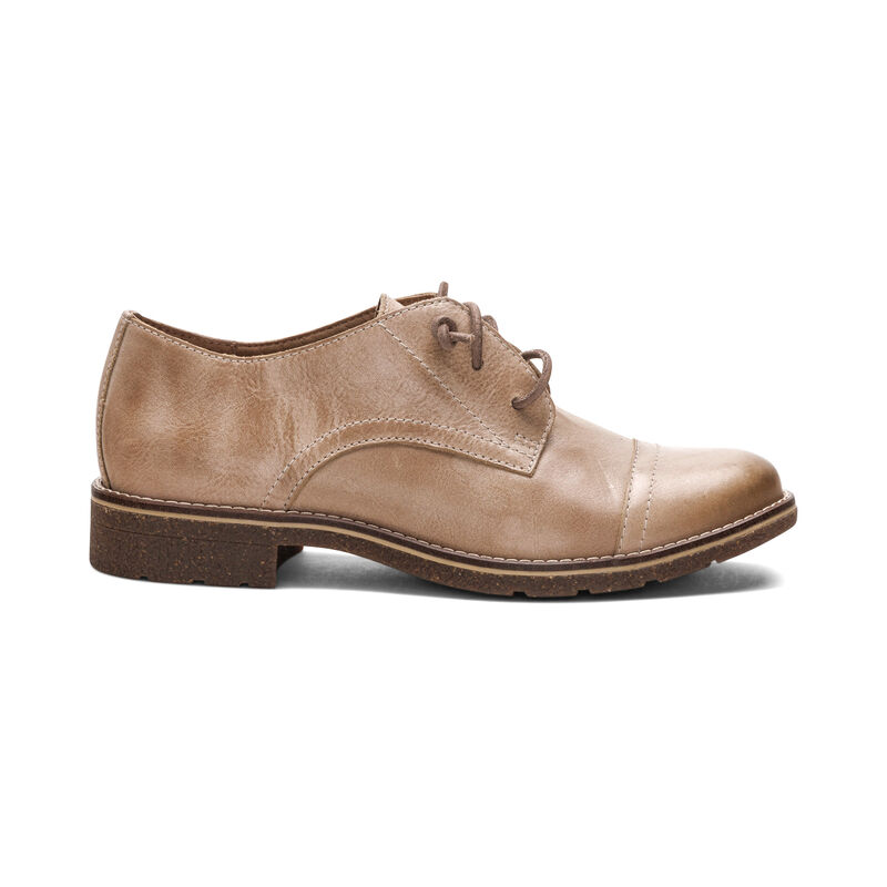 chai premium leather oxford right view