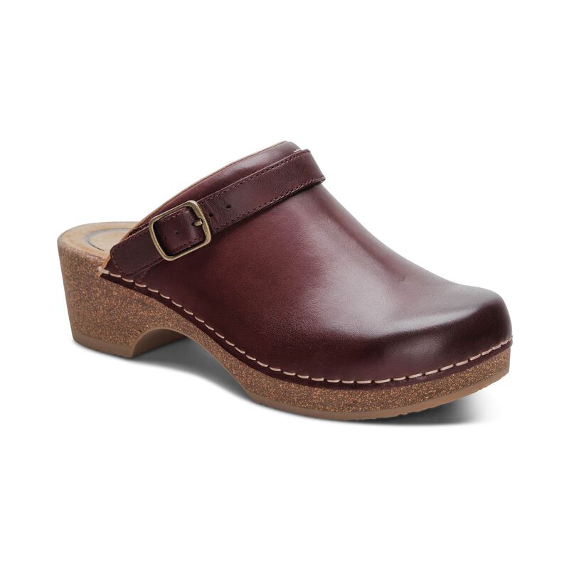 burgundy genuine leather heel clog