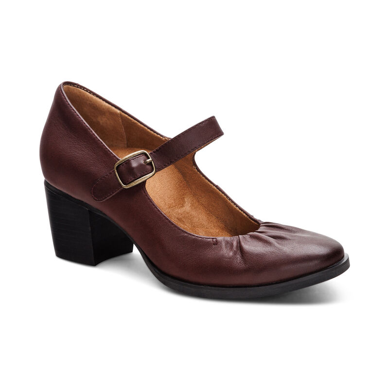 burgundy pump heel