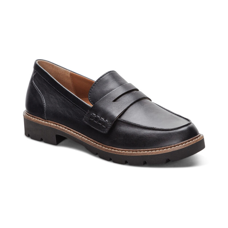 black premium leather loafer